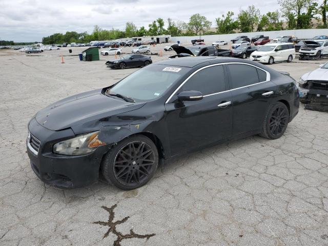 NISSAN MAXIMA S
