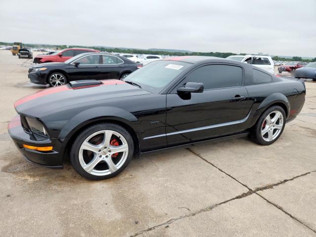 FORD MUSTANG GT