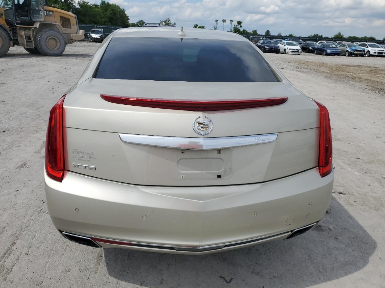 CADILLAC XTS LUXURY COLLECTION