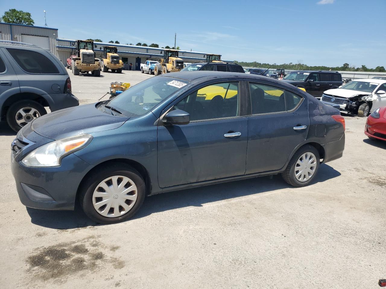 NISSAN VERSA S