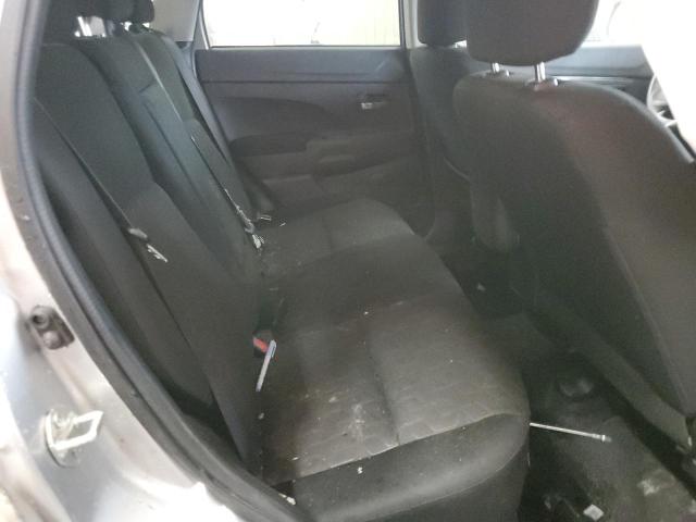 2022 MITSUBISHI OUTLANDER - JA4ARUAU0NU013084