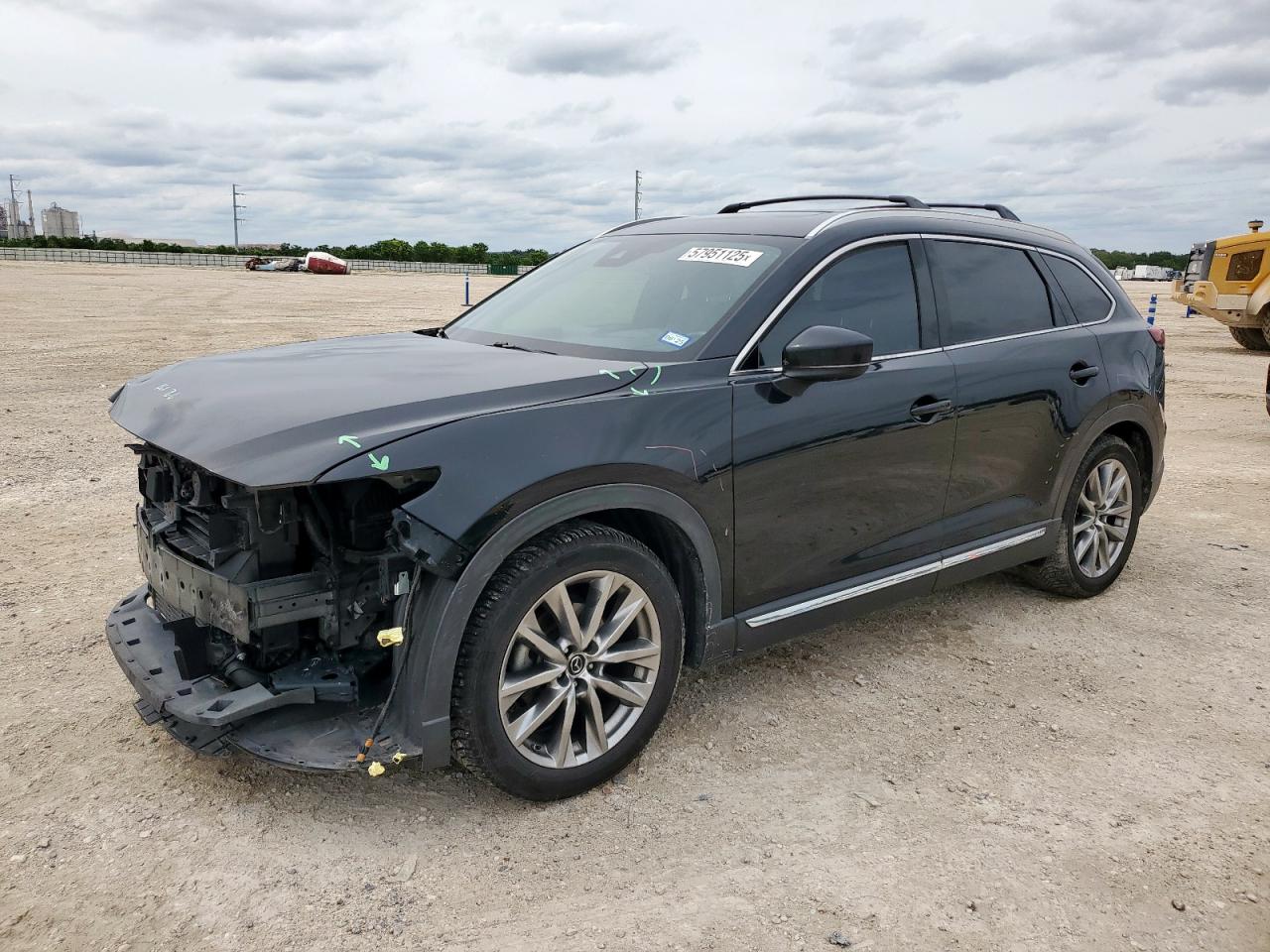 MAZDA CX-9 SIGNATURE
