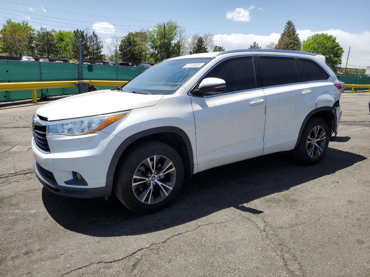 TOYOTA HIGHLANDER XLE