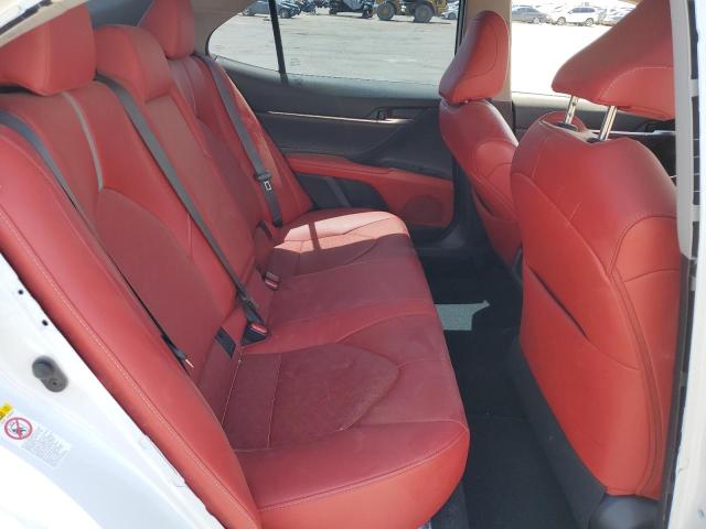 2018 TOYOTA CAMRY XSE - 4T1B61HK8JU149376