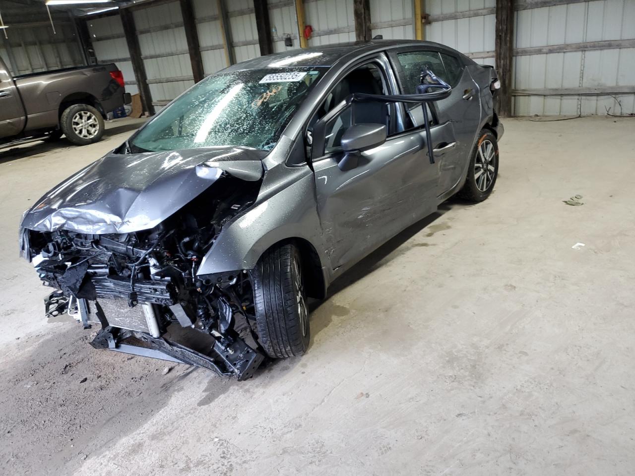 NISSAN VERSA SV
