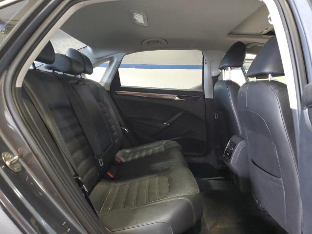 2016 VOLKSWAGEN PASSAT SEL - 1VWCT7A30GC026979