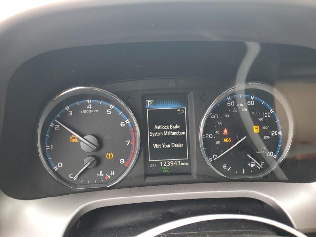 2016 TOYOTA RAV4 XLE JTMWFREV5GJ071510