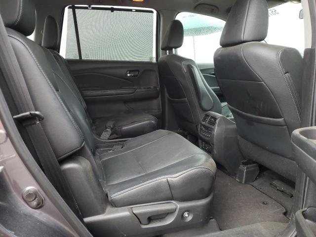 2017 HONDA PILOT ELIT - 5FNYF6H02HB046354