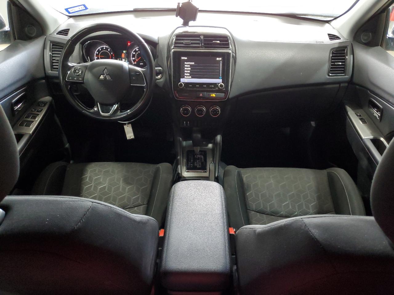 Mitsubishi Outlander 2021