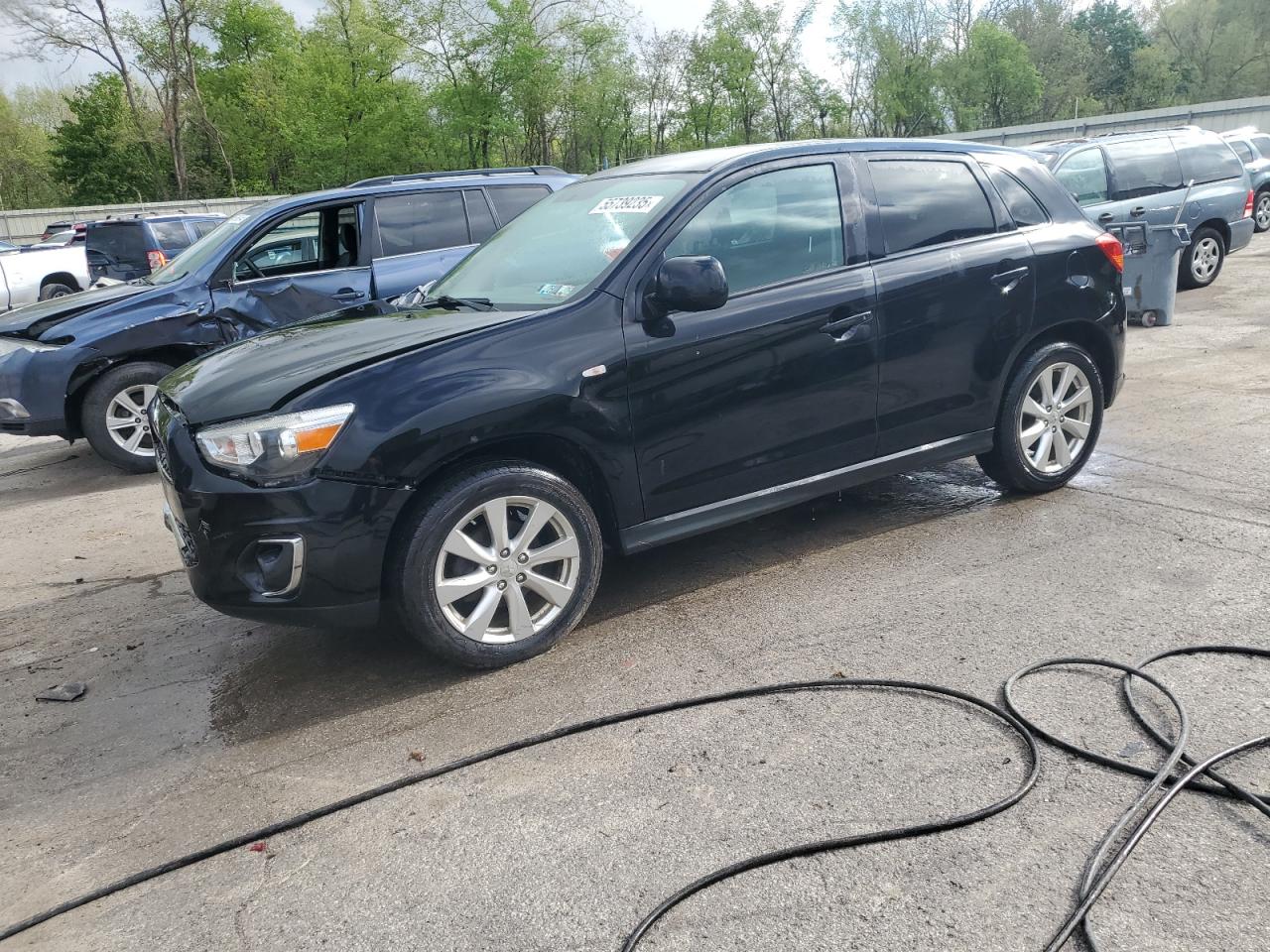 MITSUBISHI OUTLANDER ES
