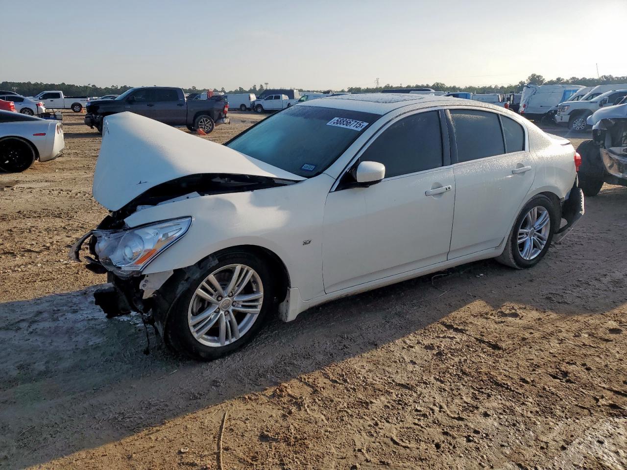 INFINITI Q40