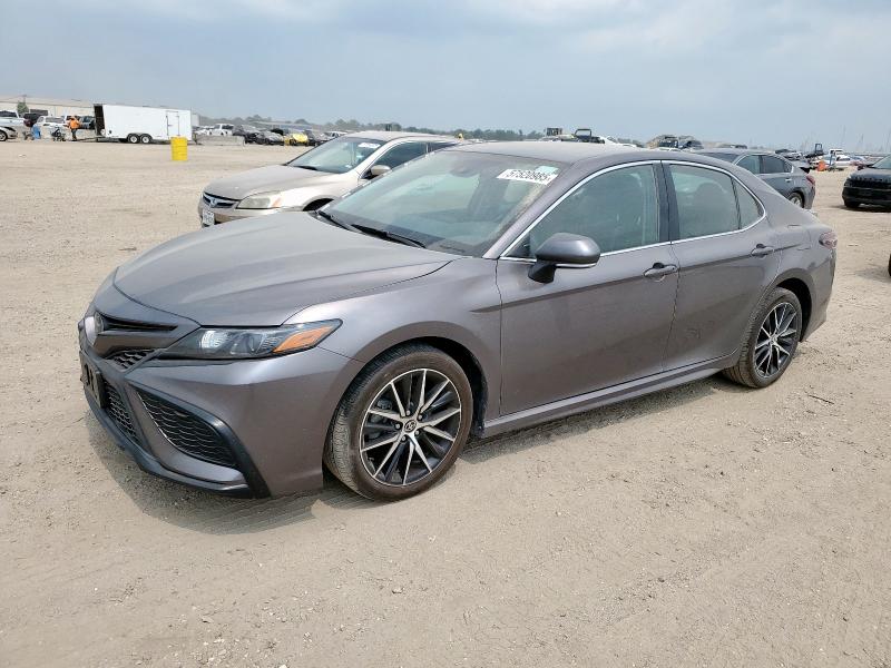 Vin: 4t1g11ak0pu836598, lot: 57520985, toyota camry se night shade 2023 img_1