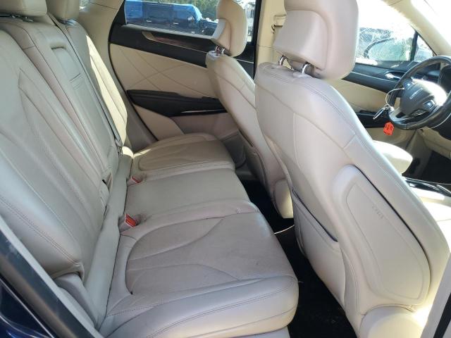 2017 LINCOLN MKC RESERV 5LMCJ3D92HUL71338