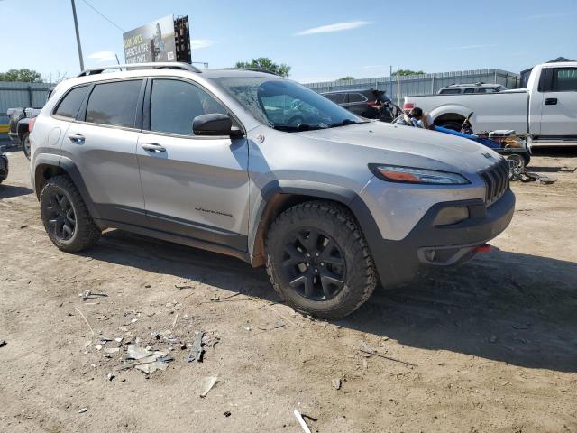 Vin: 1c4pjmbsxhw616640, lot: 56380655, jeep cherokee trailhawk 20174