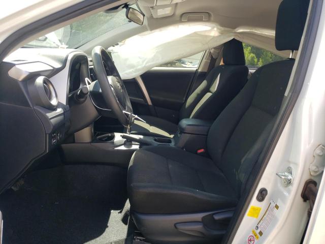 2018 TOYOTA RAV4 LE - JTMZFREV2JJ732592