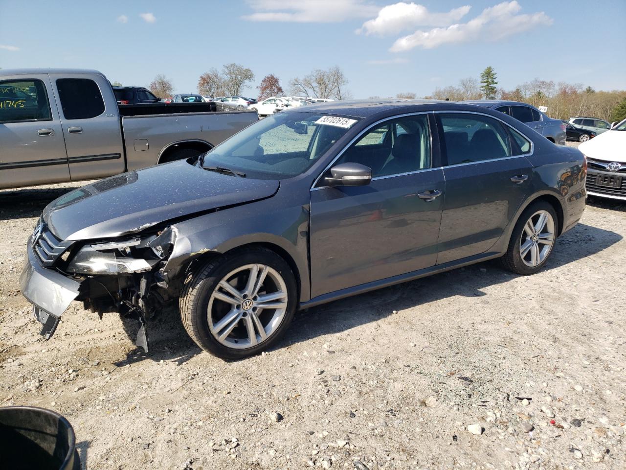 VOLKSWAGEN PASSAT SE