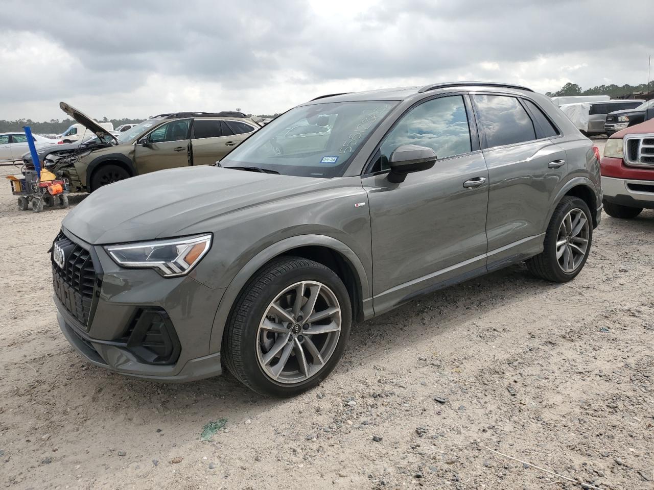 AUDI Q3 PREMIUM PLUS S LINE 45