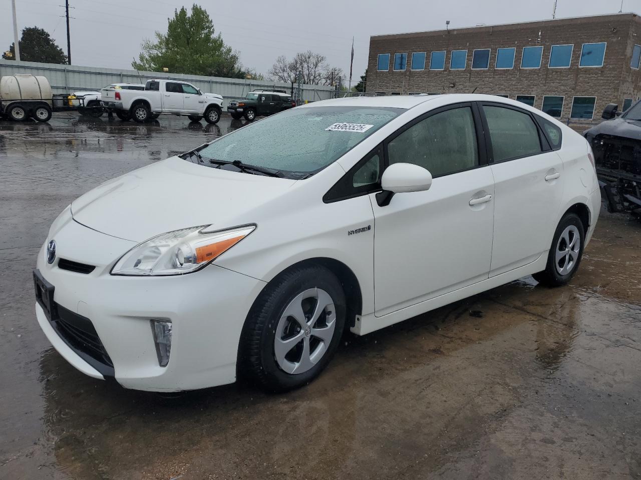 TOYOTA PRIUS