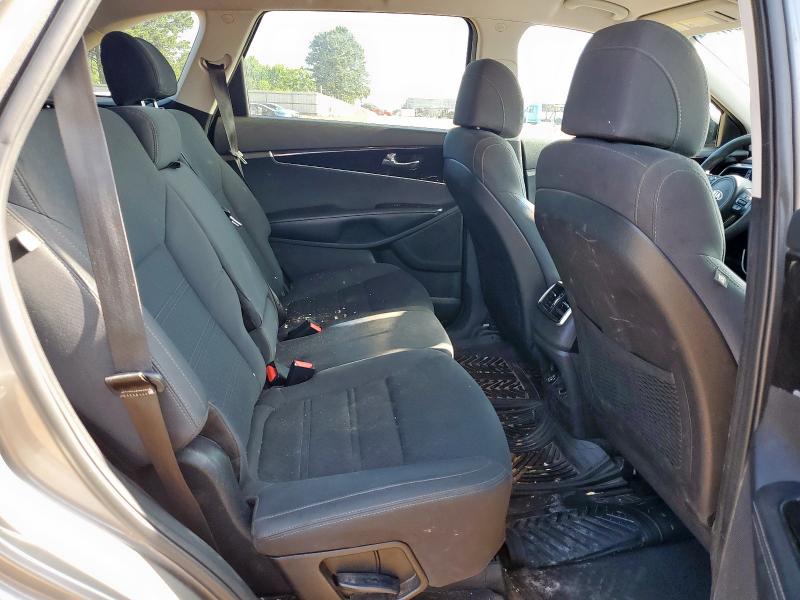 2017 KIA SORENTO LX 5XYPG4A5XHG292709