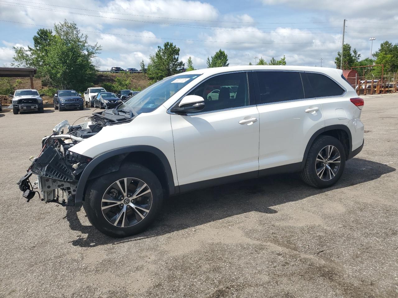 TOYOTA HIGHLANDER LE