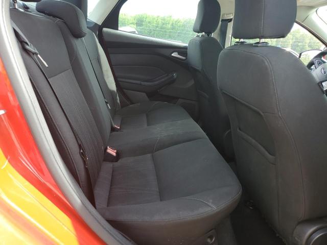 2016 FORD FOCUS SE - 1FADP3F25GL257015