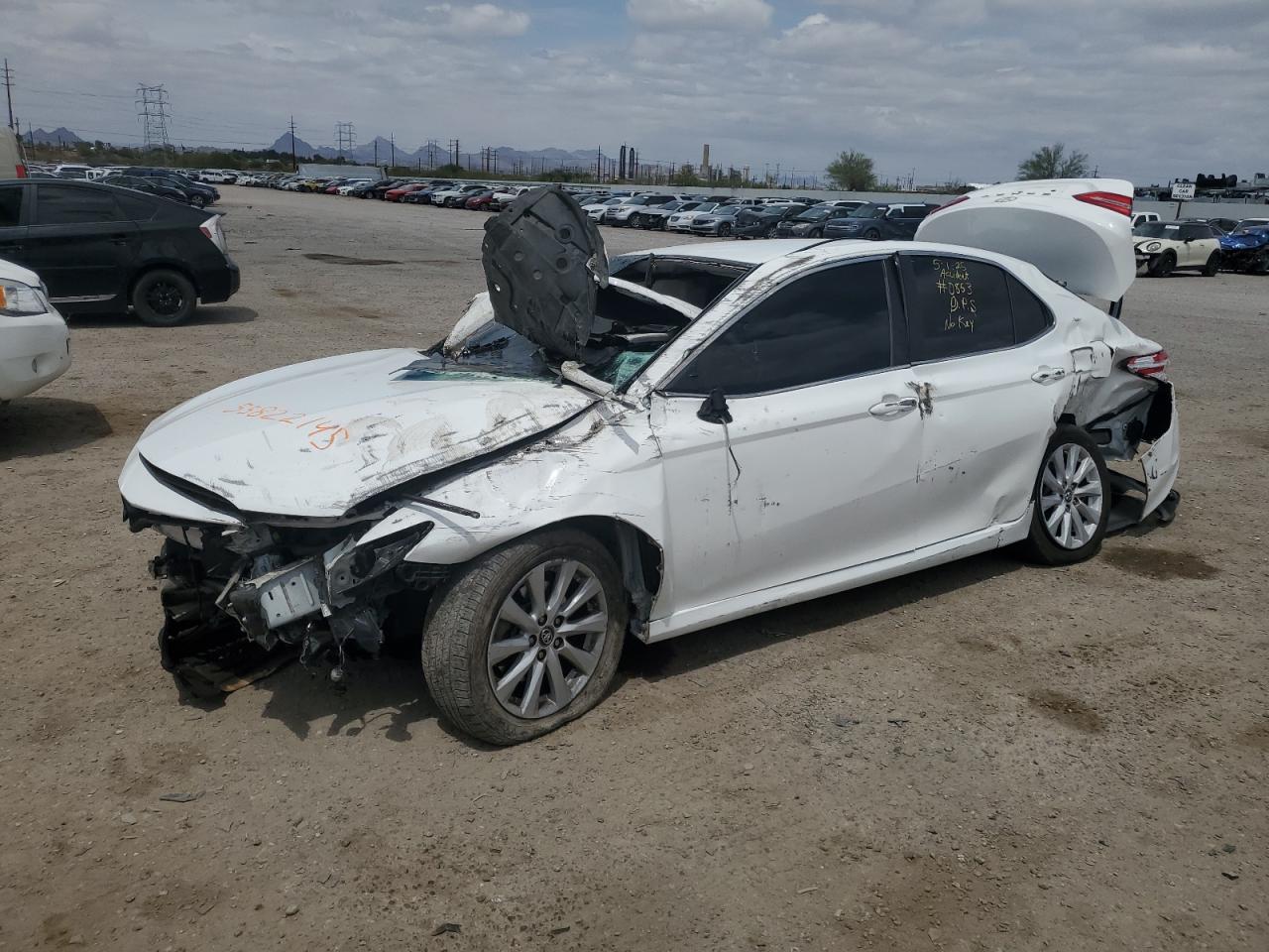 TOYOTA CAMRY L