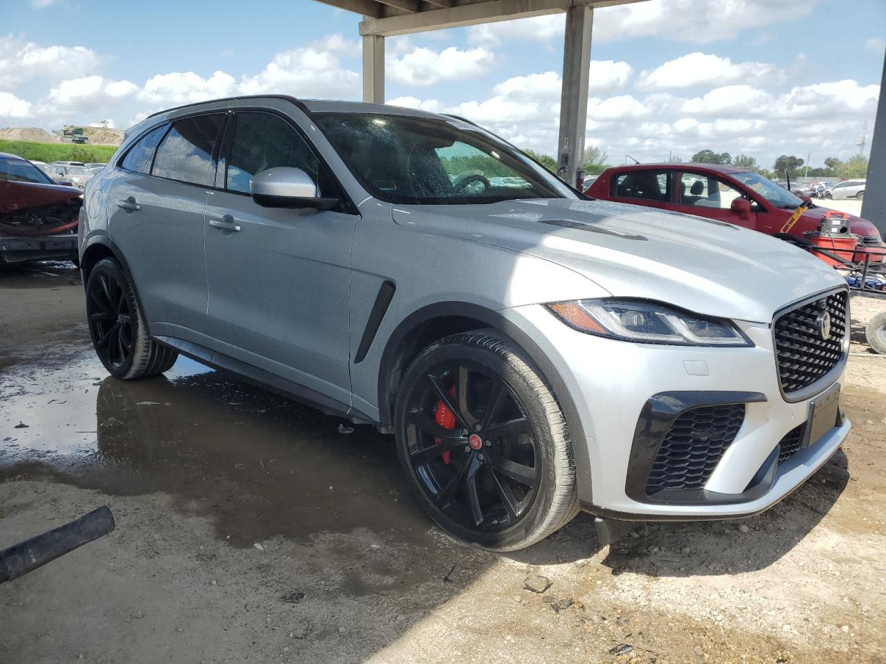 JAGUAR F-PACE SVR
