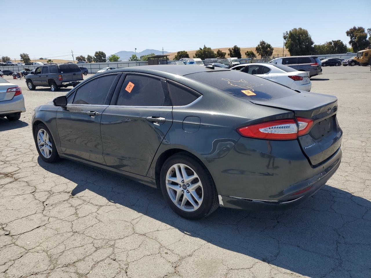 FORD FUSION SE