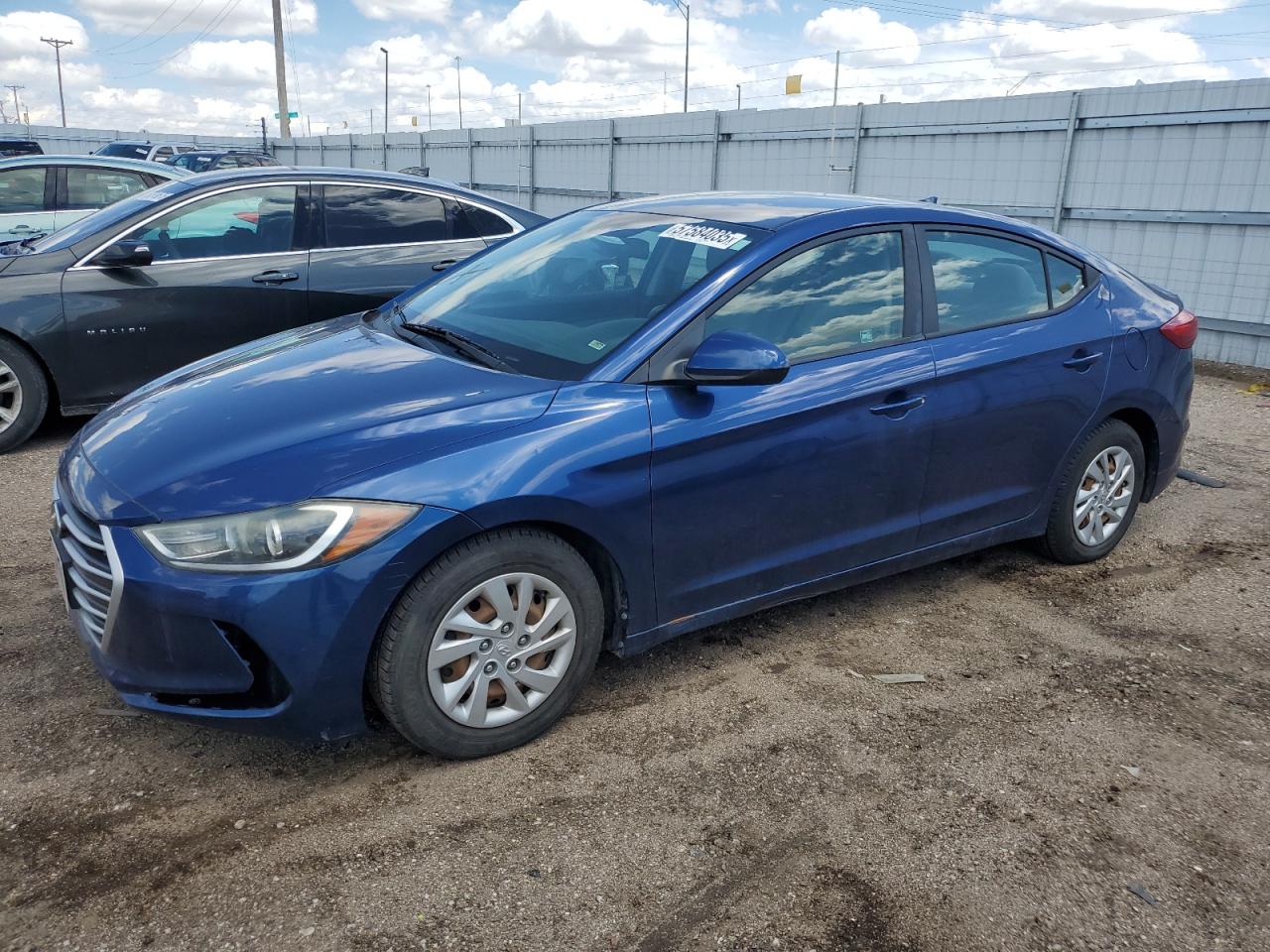 HYUNDAI ELANTRA SE