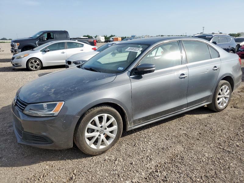 VOLKSWAGEN JETTA SE