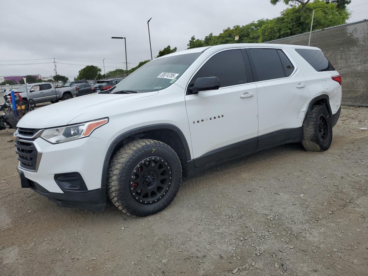 CHEVROLET TRAVERSE LS