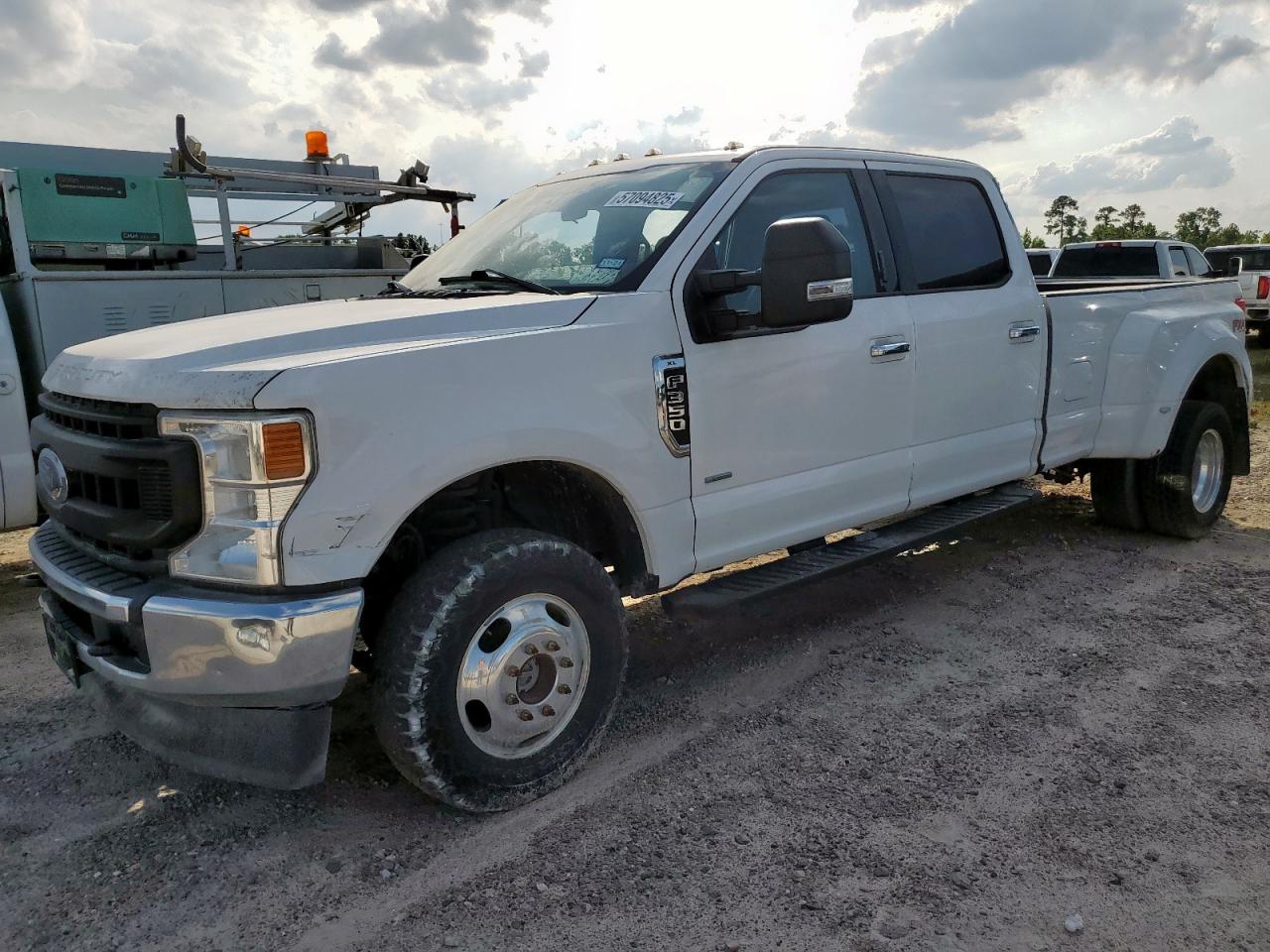FORD F-350 SUPER DUTY