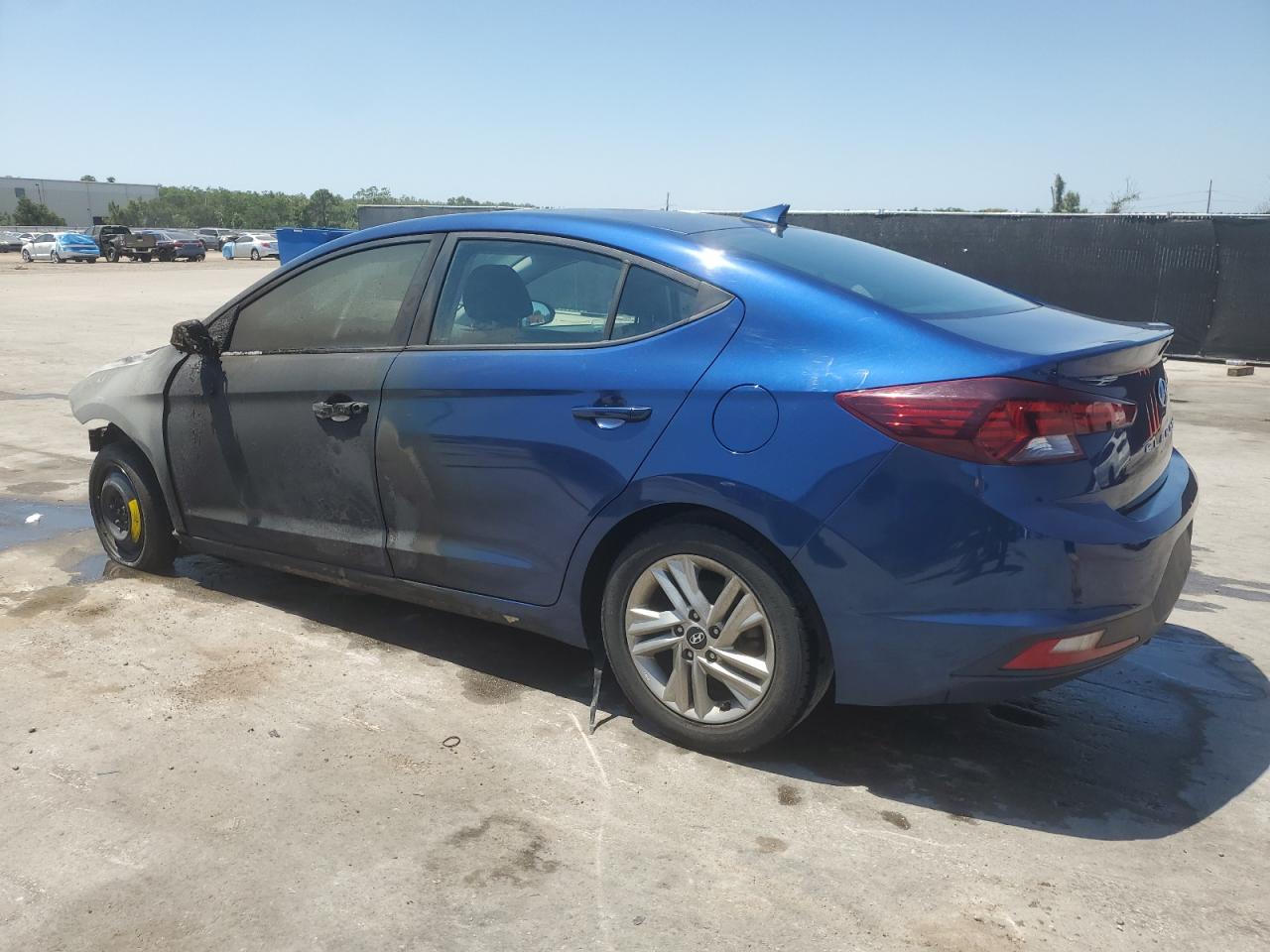 HYUNDAI ELANTRA SEL