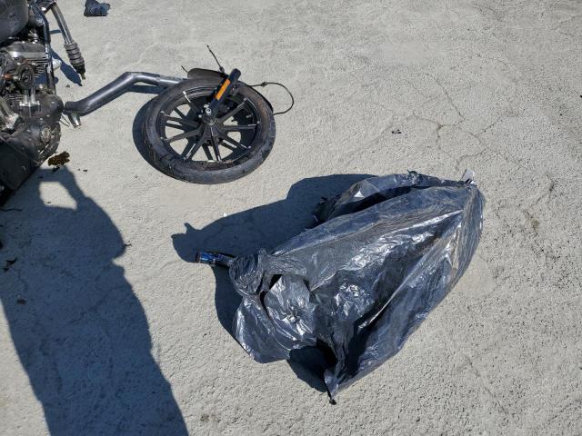 2017 HARLEY-DAVIDSON XL883 IRON 1HD4LE230HC415860