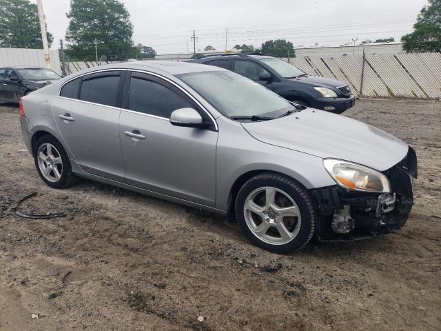 Vin: yv1612fs5d2225921, lot: 56541015, volvo s60 t5 20134