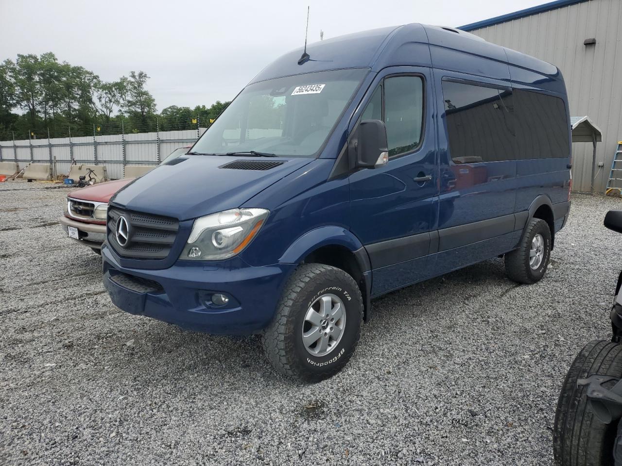 MERCEDES-BENZ SPRINTER 2500