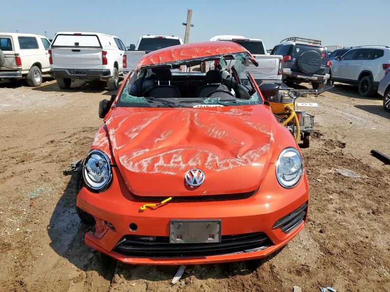 2018 VOLKSWAGEN BEETLE S 3VWFD7AT5JM702830