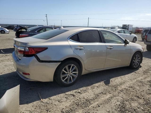 Vin: jthbw1gg3h2143362, lot: 56171185, lexus es300 300h 20173
