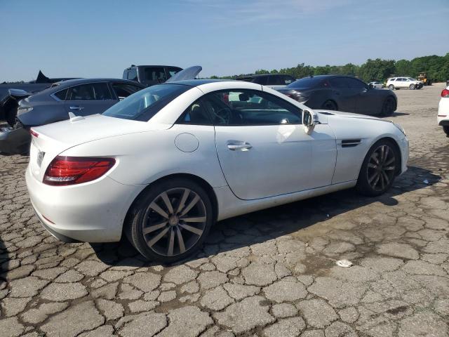Vin: wddpk3jaxhf128973, lot: 56991845, mercedes-benz slc-class 300 20173