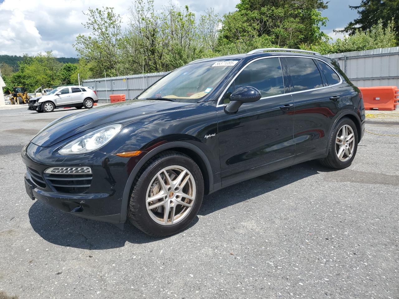 PORSCHE CAYENNE S HYBRID