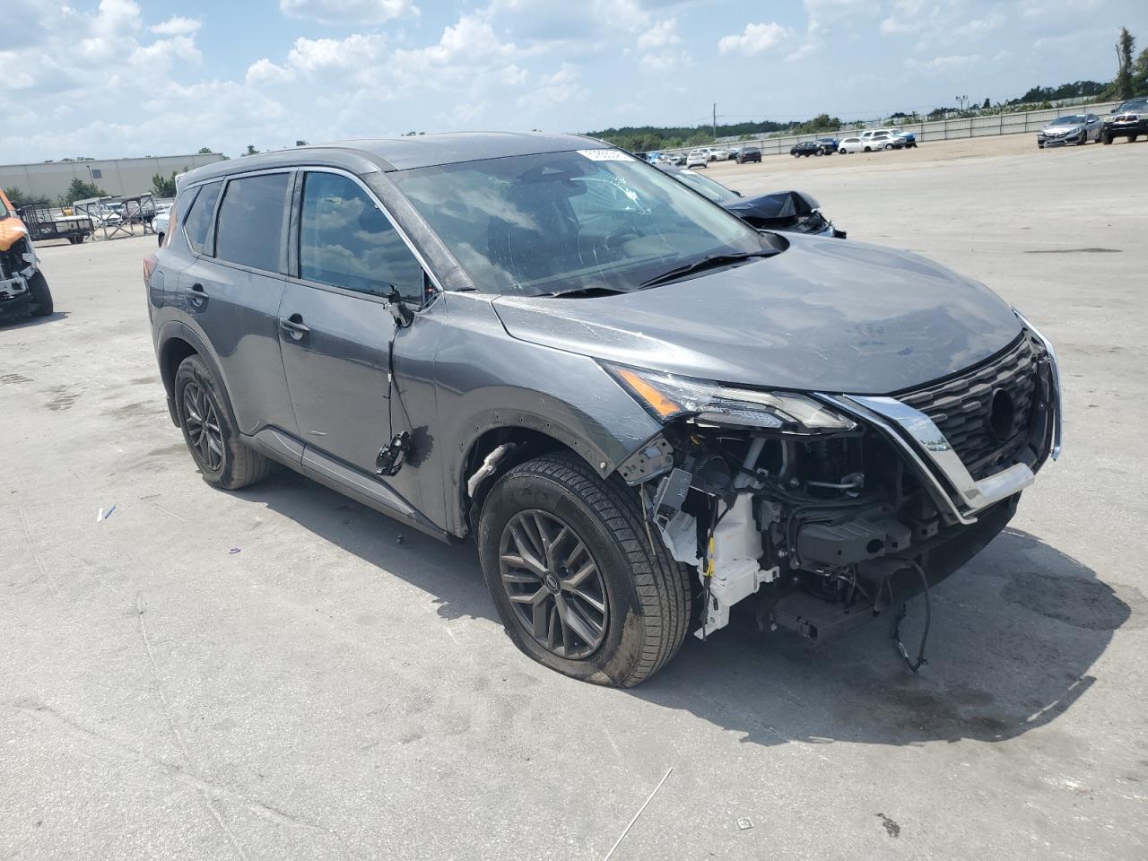 Nissan Rogue s 2023