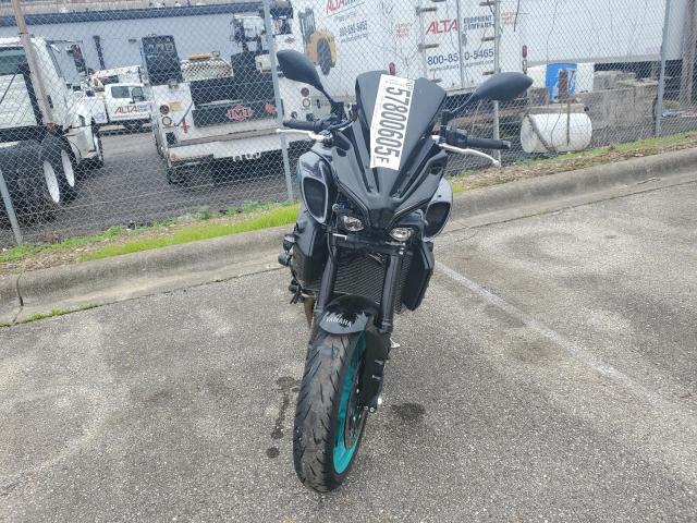 YAMAHA MTN1000 2024 black  gas JYARN79E3RA001470 photo #3