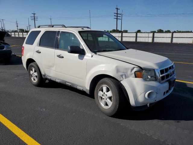 Vin: 1fmcu9dg0akc78735, lot: 58376425, ford escape xlt 20104