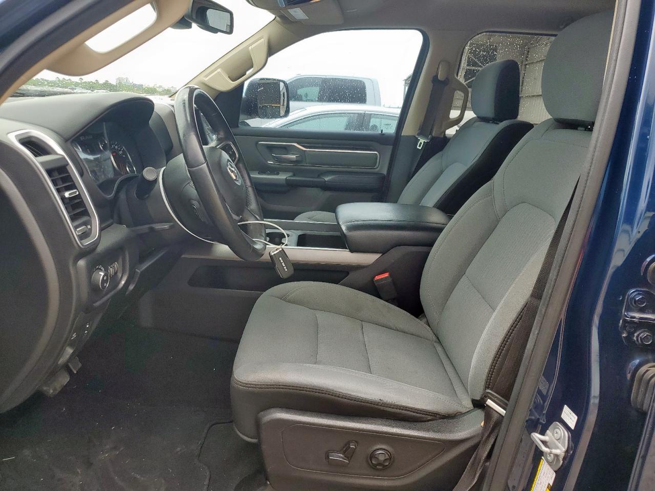 RAM 1500 BIG HORN/LONE STAR