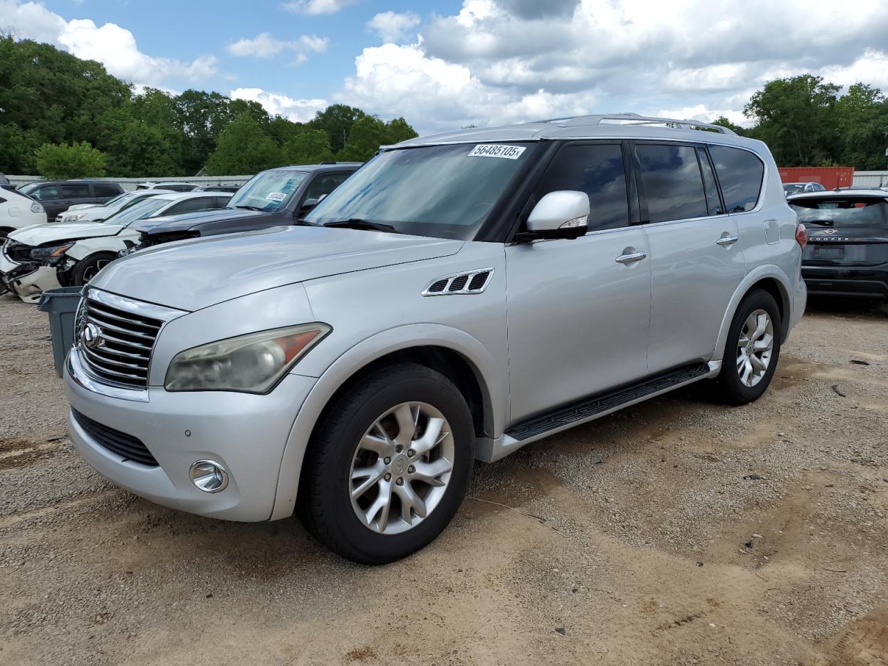 INFINITI QX56