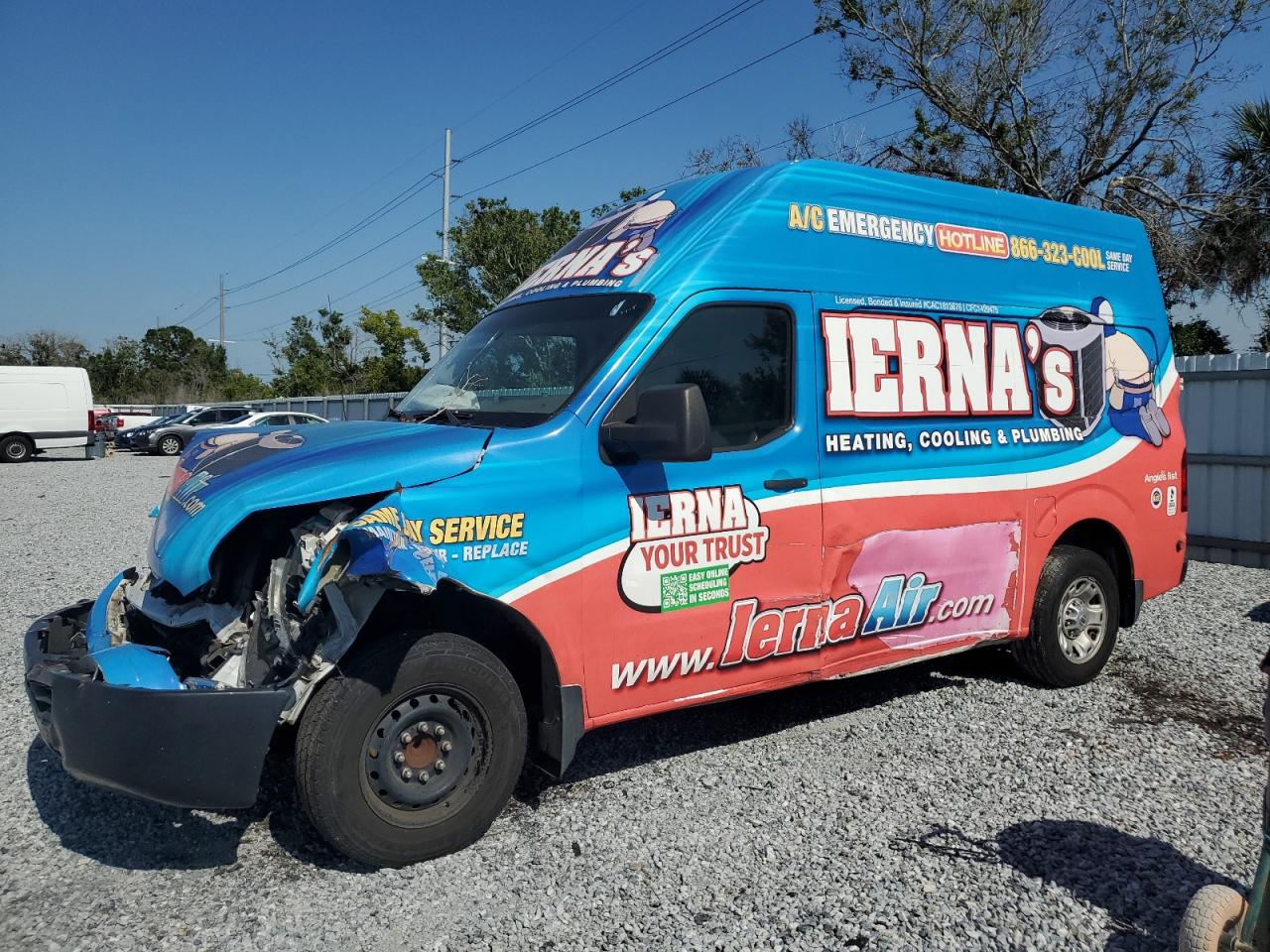 NISSAN NV2500 2500 S