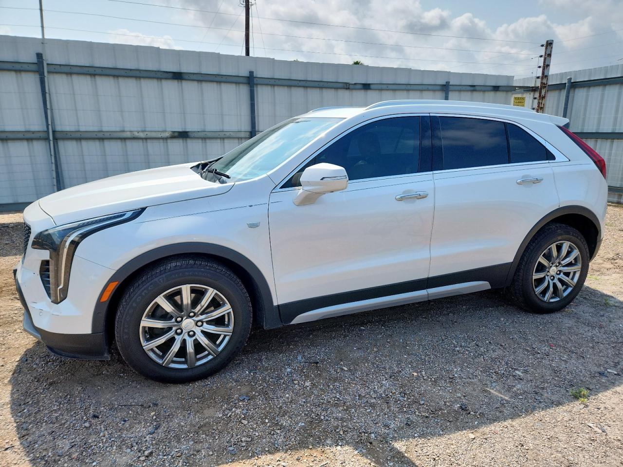 CADILLAC XT4 PREMIUM LUXURY