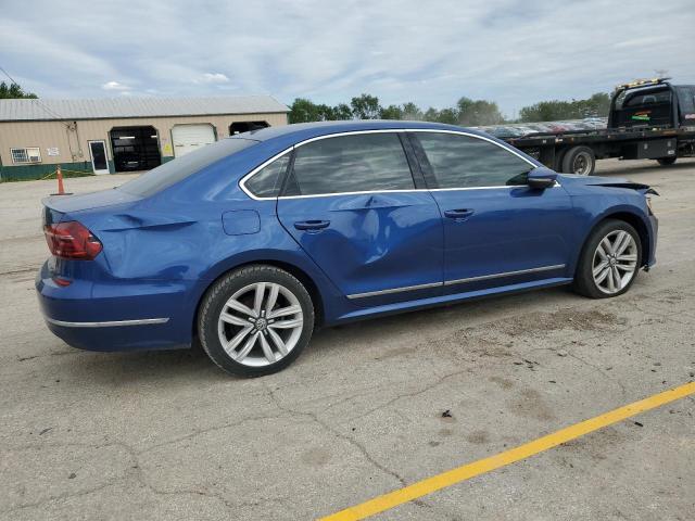 2017 VOLKSWAGEN PASSAT SE - 1VWGT7A31HC056480