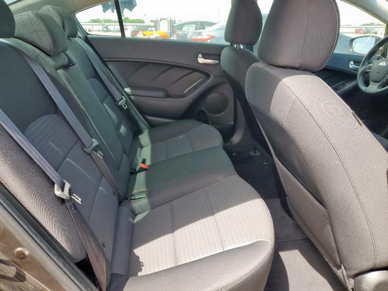 2018 KIA FORTE LX - 3KPFL4A79JE201893