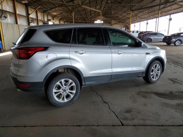 Vin: 1fmcu9gd2kuc55187, lot: 58174125, ford escape se 20193